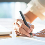 Cara Menemukan Ide Kreatif Untuk Menulis , Pemula Wajib Tahu