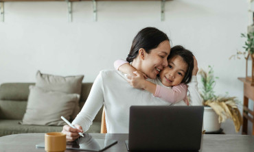 Affiliate Marketing untuk Ibu Rumah Tangga: Bisnis dari Rumah yang Fleksibel