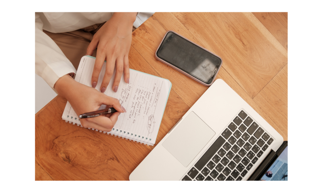 Menumbuhkan Kebiasaan Menulis secara Konsisten