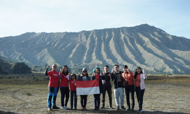 Berbahasa Indonesia, berterima kasih pada sejarah