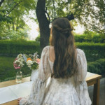 Soft Girl Era dan Seni Hidup Pelan di Dunia yang Terlalu Cepat?💗