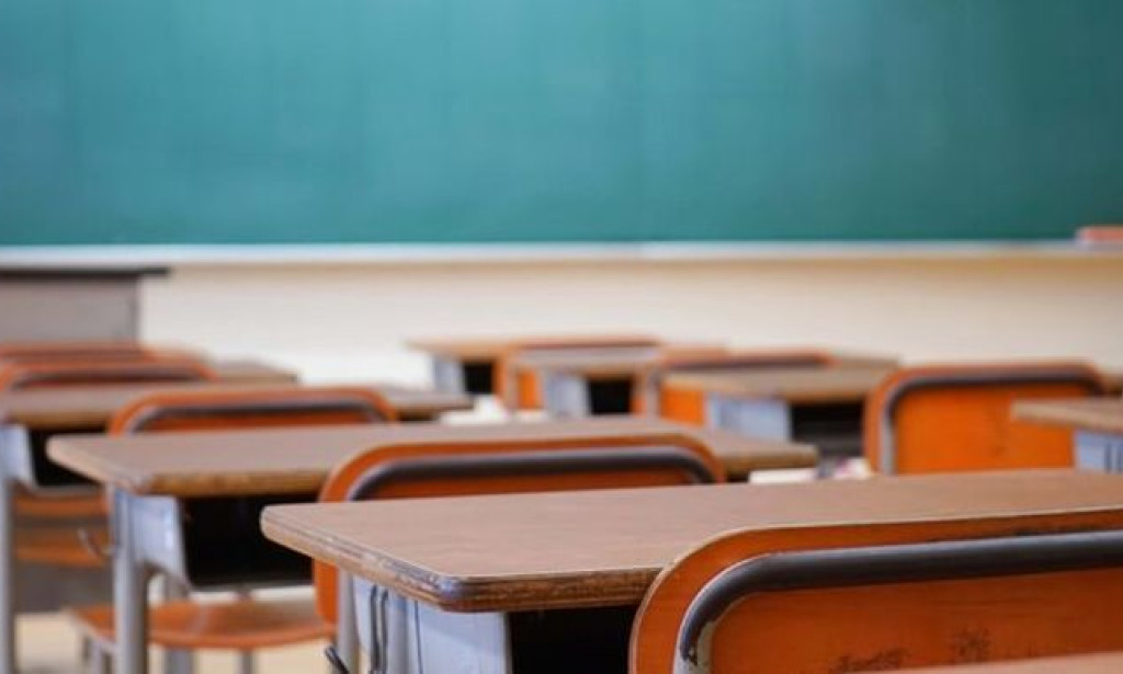 Taktik Sukses TKA Matematika SMA: Menguasai Materi Wajib Berbasis Penalaran