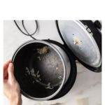 Merontokkan nasi kering pada magic com