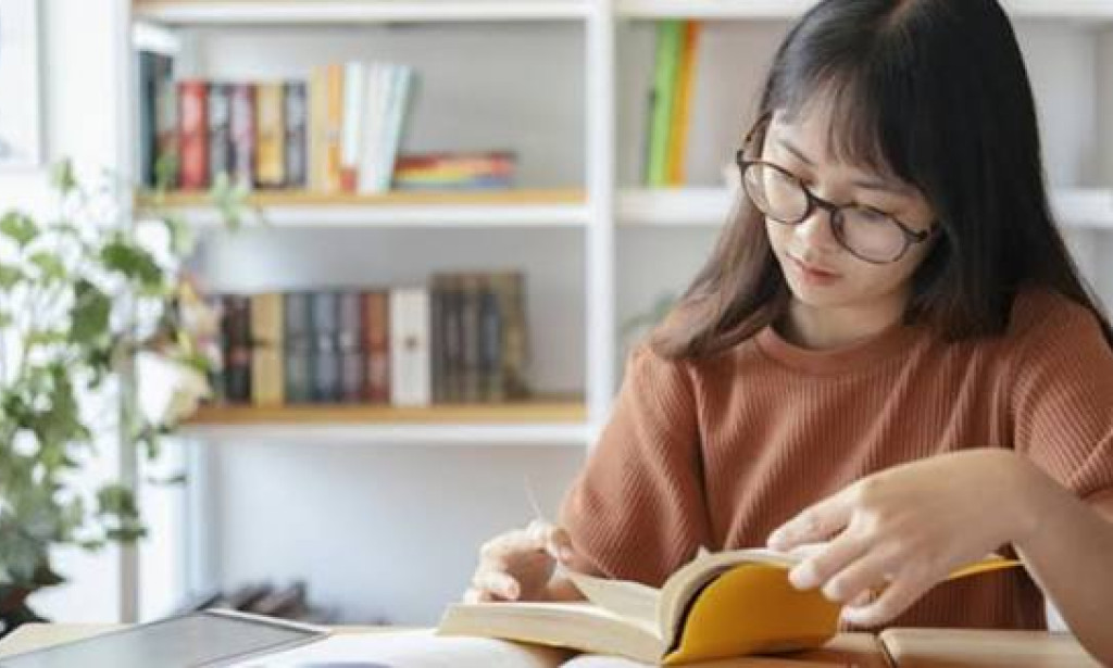 Cara Membangun Kebiasaan Membaca Buku