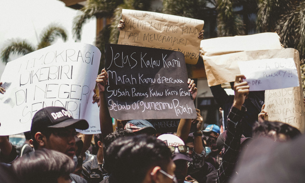 Mengenang Kembali Tanjung Priok 1984: Ketika Kritik Dibalas Peluru